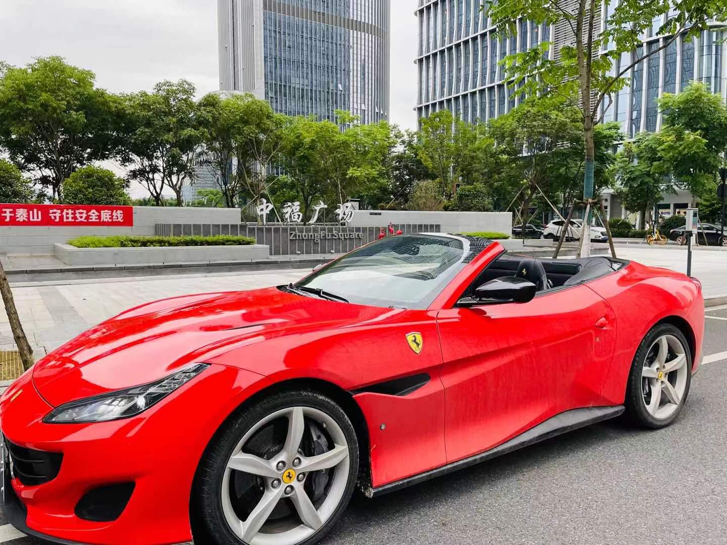 豪車(chē)租賃